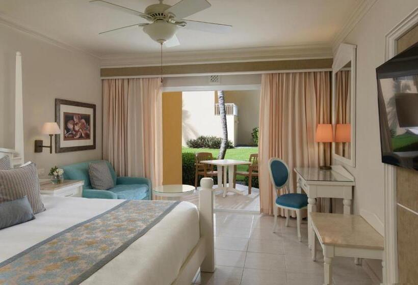 اتاق لوکس با چشم‌انداز, Wyndham Alltra Punta Cana All Inclusive Resort