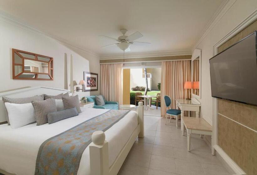 اتاق لوکس با چشم‌انداز, Wyndham Alltra Punta Cana All Inclusive Resort