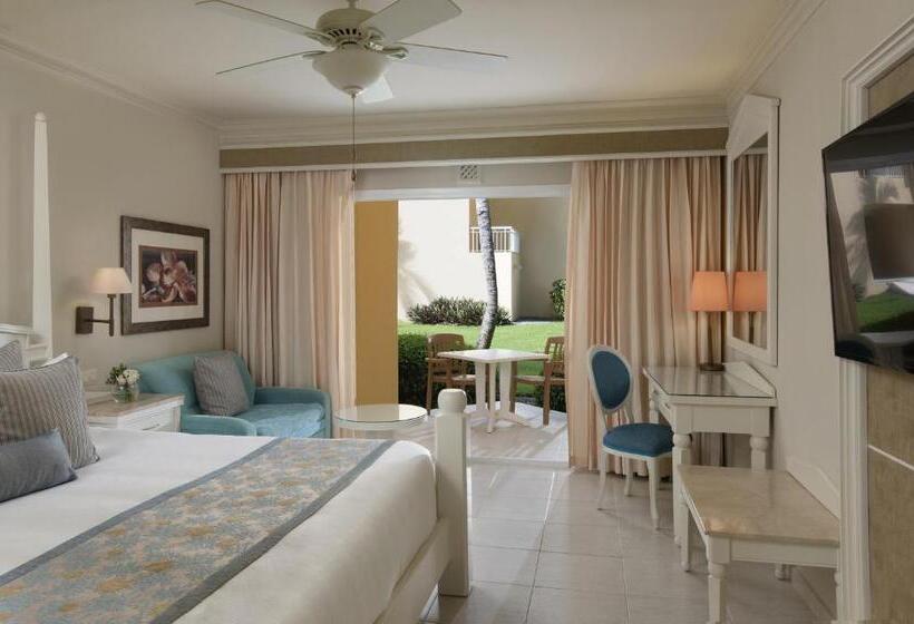 اتاق لوکس با چشم‌انداز, Wyndham Alltra Punta Cana All Inclusive Resort