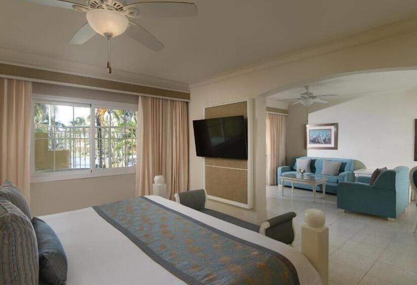سوئیت کلوب با چشم‌انداز, Wyndham Alltra Punta Cana All Inclusive Resort