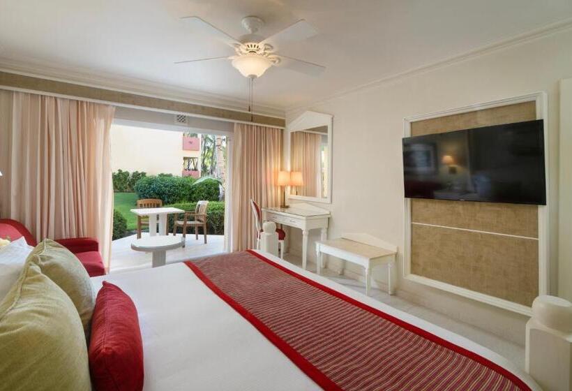 اتاق لوکس با چشم‌انداز, Wyndham Alltra Punta Cana All Inclusive Resort