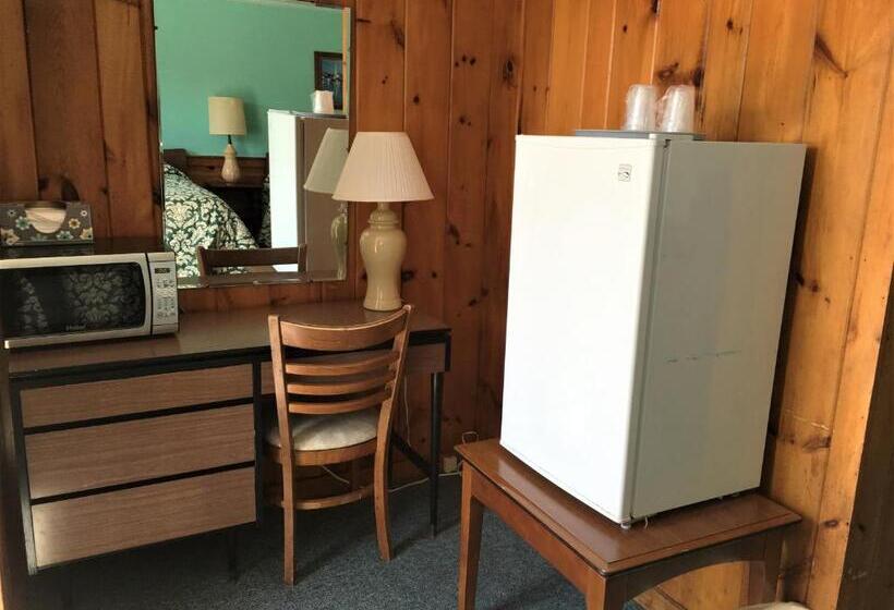 Номер Стандарт 2 Двуспальные Кровати, Bass River Motel