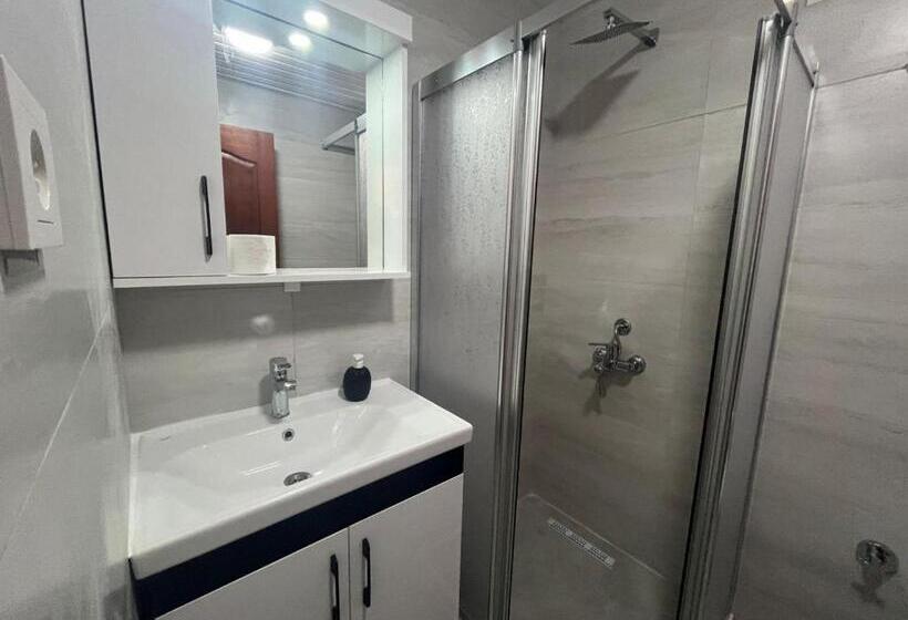 آپارتمان 1 خوابه با چشم‌انداز دریا, Holiday Apart 50 Meters To Beach, Sea View Apartments