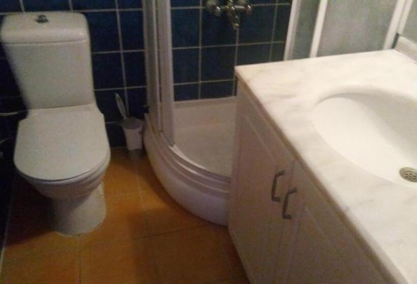آپارتمان 1 خوابه با بالکن, Holiday Apart 50 Meters To Beach, Sea View Apartments