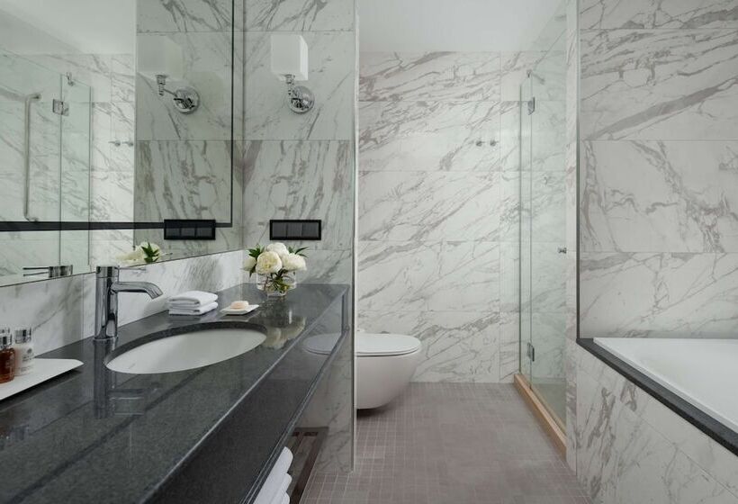 سوییت, Chekhoff Hotel Moscow Curio Collection By Hilton