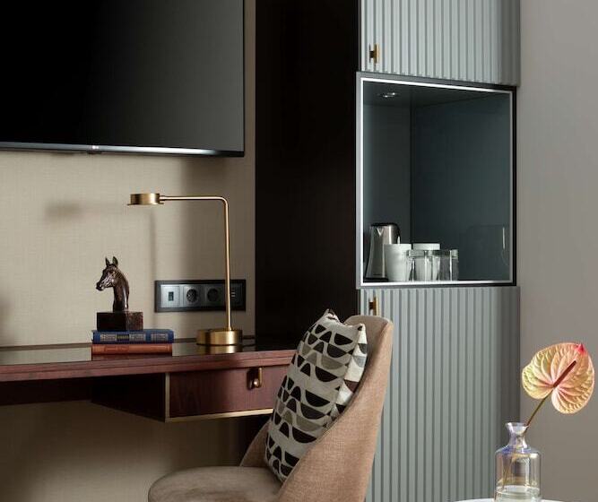 اتاق لوکس, Chekhoff Hotel Moscow Curio Collection By Hilton