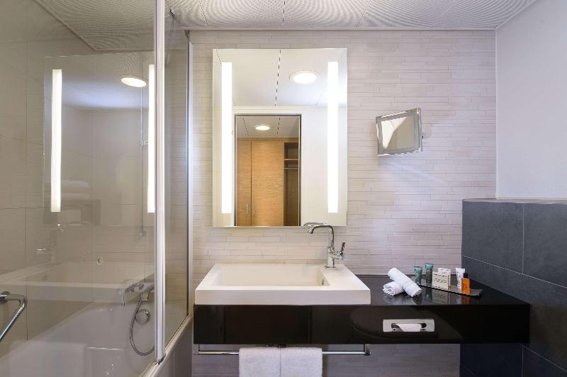 اتاق استاندارد, Hilton Zurich Airport