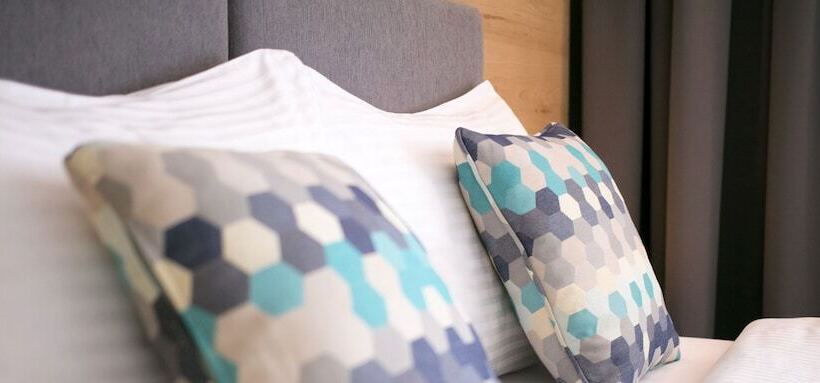 Quarto Estandar, O3