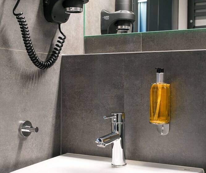 Quarto Familiar, O3