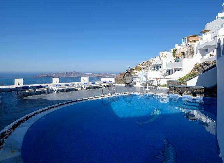 سوییت جونیور, Pegasus Suites & Spa