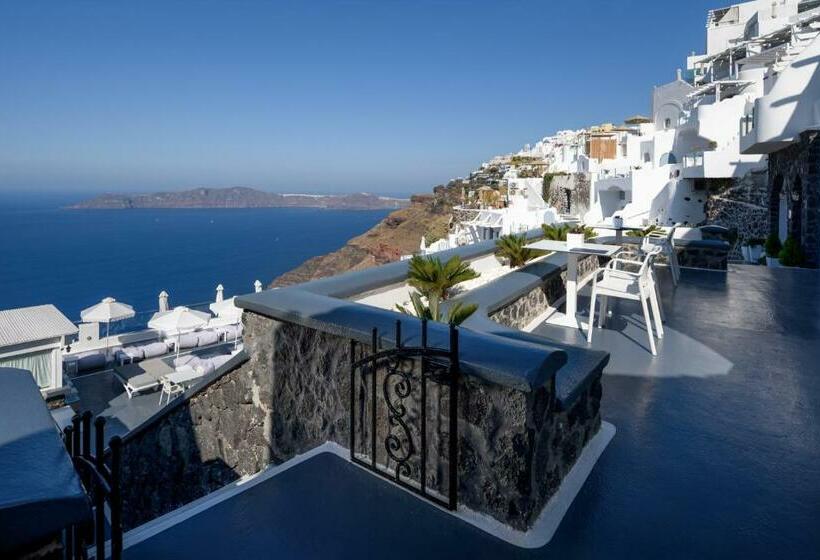 سوییت جونیور, Pegasus Suites & Spa
