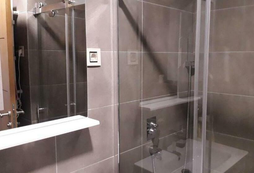 آپارتمان 1 خوابه, Apartman Nana Svetogorska 19 ,stan 17