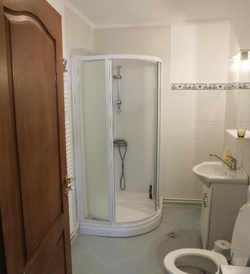 اتاق استاندارد, Cosbuc Residence & Villa