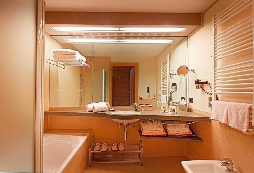 Comfort room with balcony, Caesius Thermae & Spa Resort