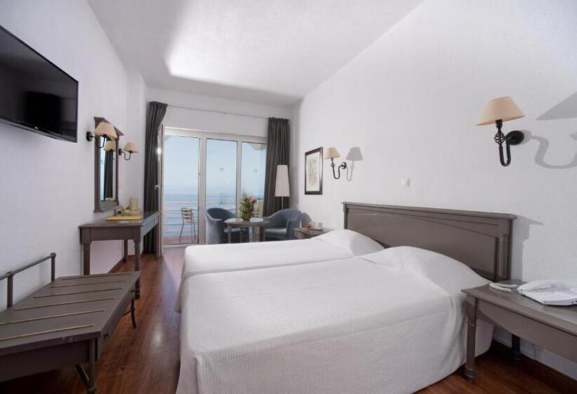 Camera Standard Vista Mare, Louis Ionian Sun