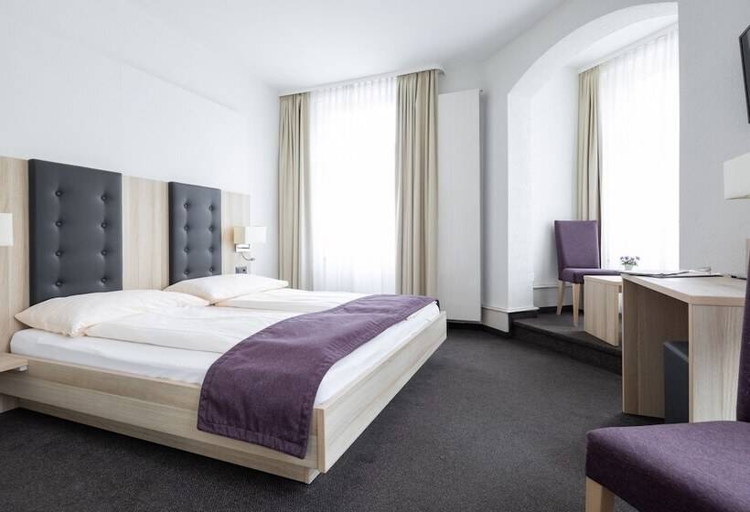 Deluxe Room, Lötschberg