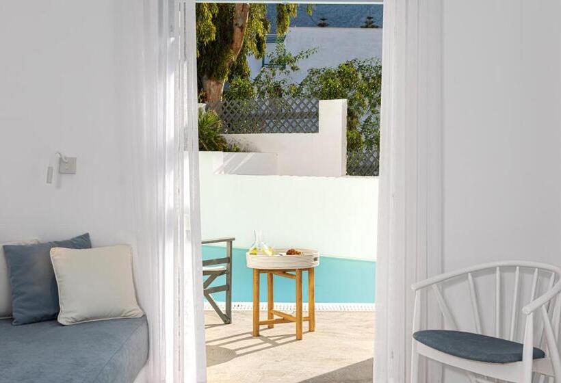 سوییت جونیور اجرایی, Santorini Kastelli Resort