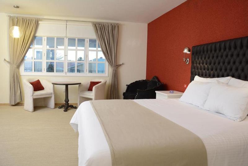 سوییت, Casa Bonita Hotel & Luxury Residence