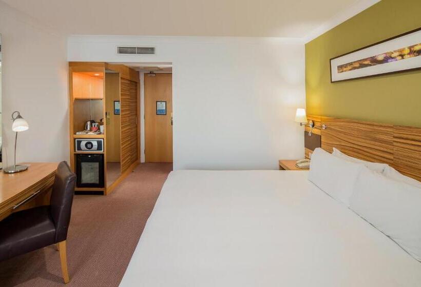 스탠다드 룸 킹사이즈 침대, Crowne Plaza Chester, An Ihg