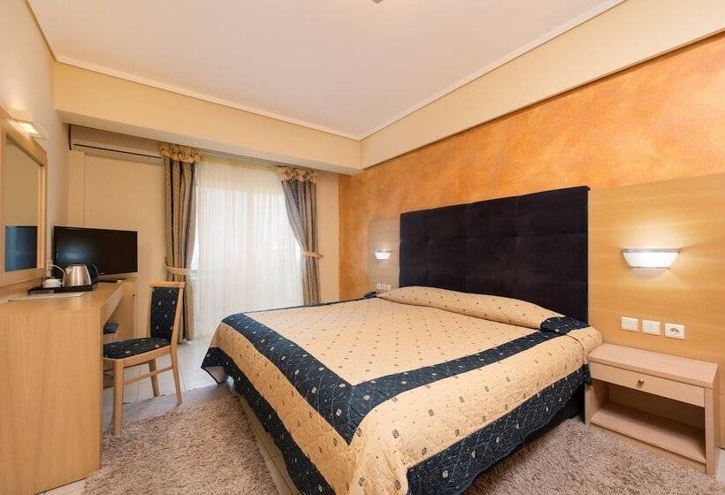 اتاق استاندارد با چشم‌انداز دریا, Heliotrope Hotels