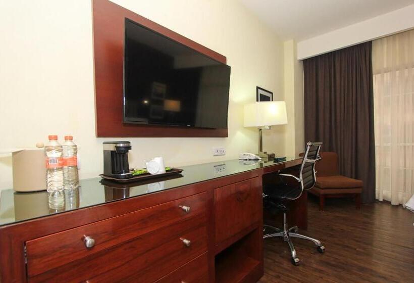 اتاق استاندارد, Holiday Inn Leon, An Ihg