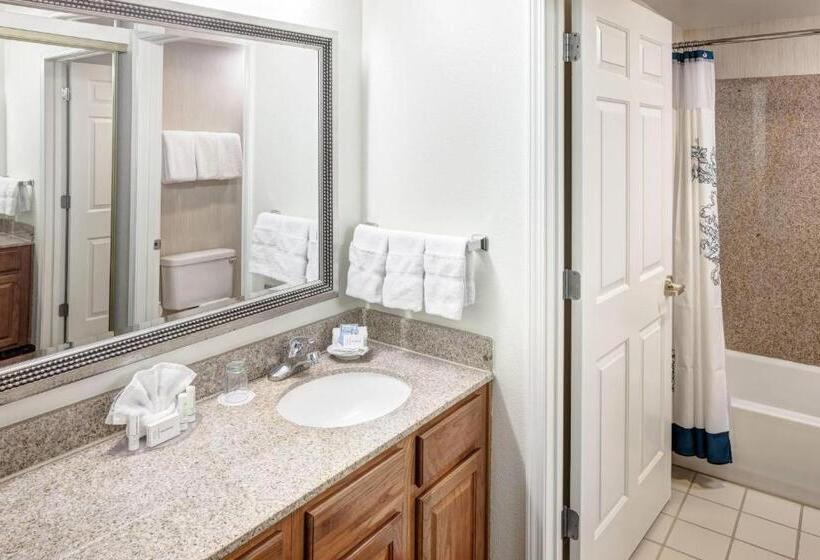 Студия Стандарт, Residence Inn Kansas City Country Club Plaza