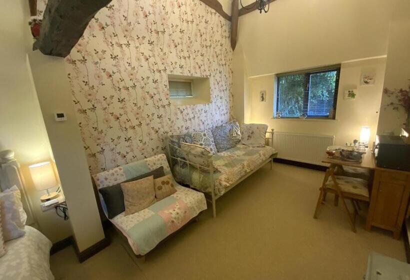Четырехместный Номер Deluxe, Hunt House Quarters