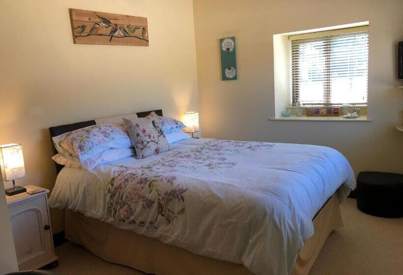 Номер Deluxe, Hunt House Quarters
