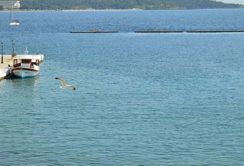 Номер Стандарт Вид на Море, Gyalos Beach Front