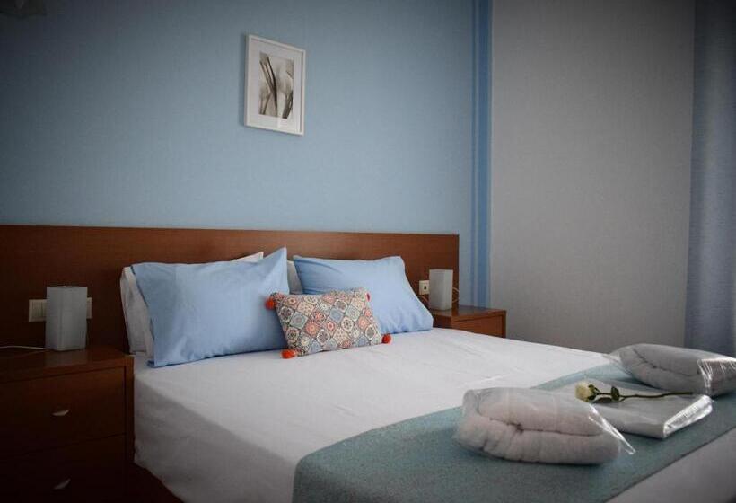 Номер Стандарт Вид на Море, Gyalos Beach Front