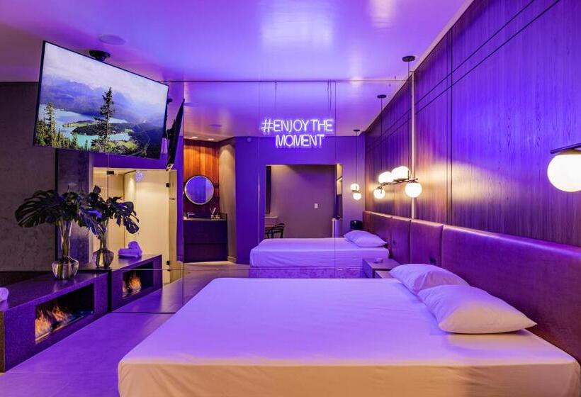 스위트 킹사이즈 침대, Monn Cherry Motel
