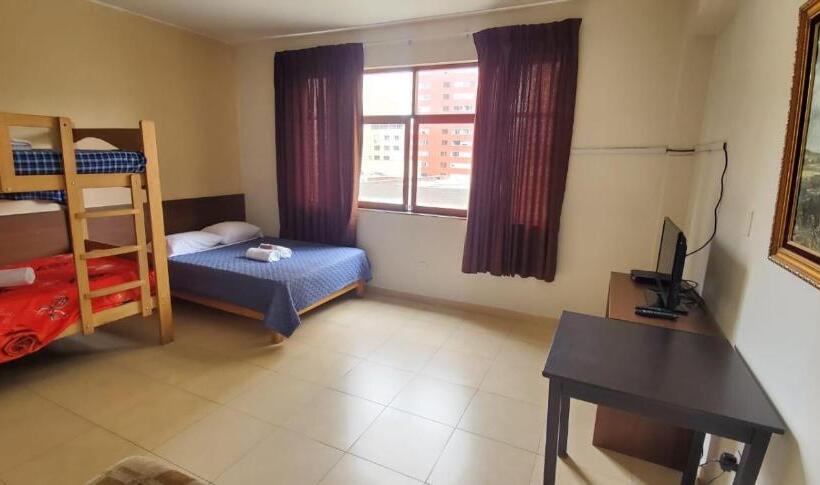 اتاق خانوادگی, Residencial Waldorf