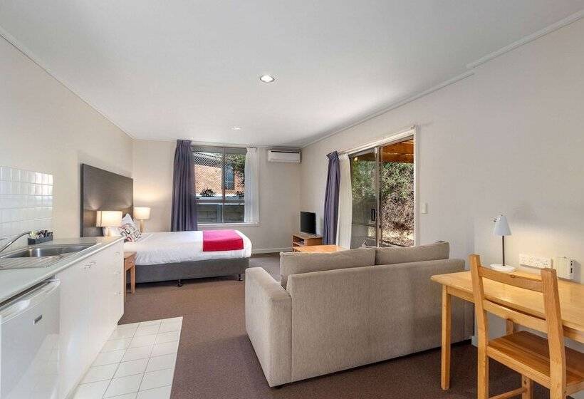 Номер Стандарт, Knox International Hotel And Apartments