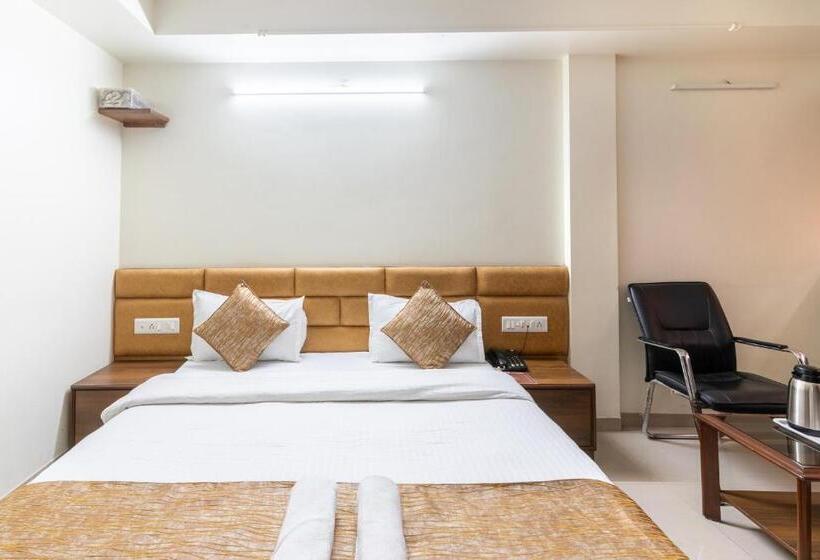Номер Deluxe, Sanmati