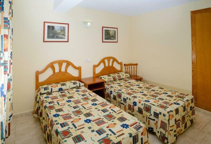 침실 2개 아파트, Apartamentos Avenida