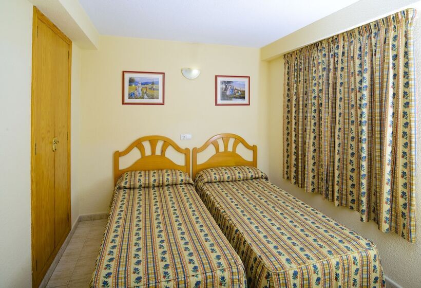 침실 2개 아파트, Apartamentos Avenida