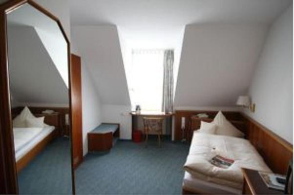 Номер Стандарт Индивидуальный, Garni Hotel Maselheimer Hof