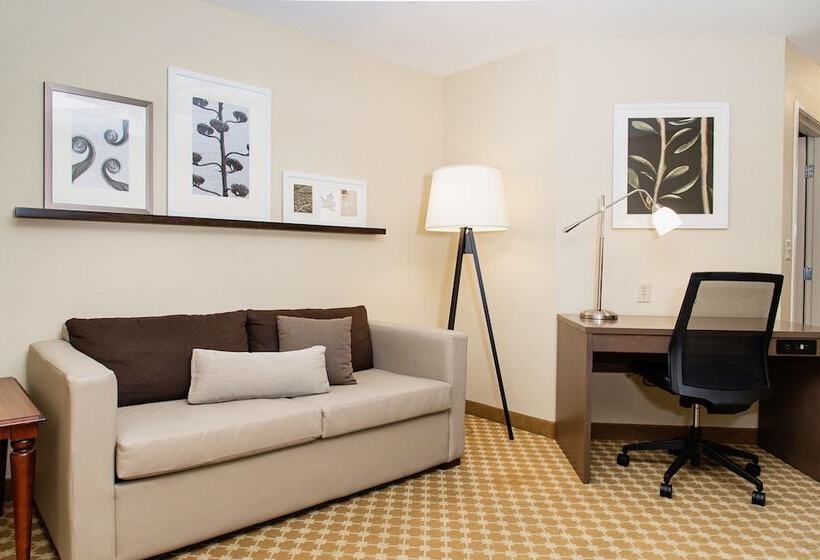 Люкс с гидромассажем, Country Inn & Suites By Radisson, Milwaukee West Brookfield , Wi