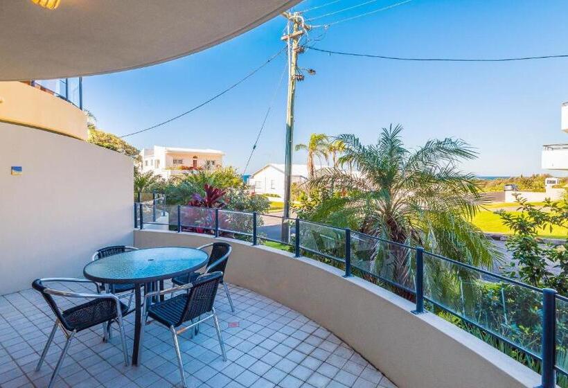 Апартаменты 1 Спальня, The Cove Yamba
