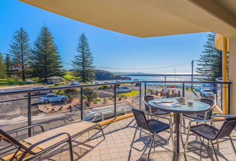 Апартаменты 2 Спальни Вид на Море, The Cove Yamba