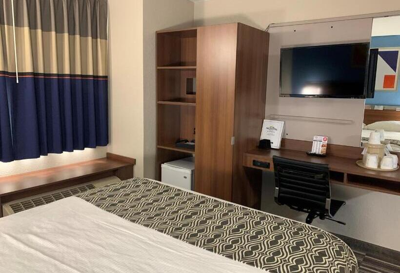 Номер Стандарт, Microtel Inn & Suites By Wyndham Fond Du Lac