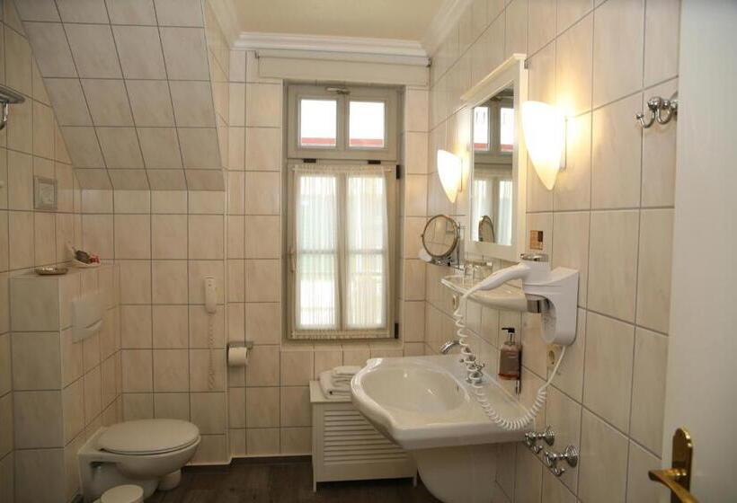Номер Стандарт, Ringhotel Schloss Tangermünde