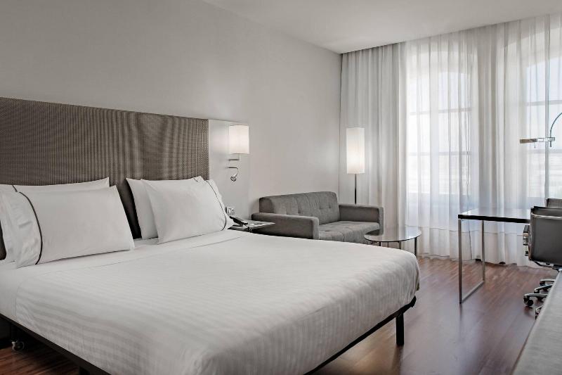 带大床的标准间, Ac Hotel Torino By Marriott