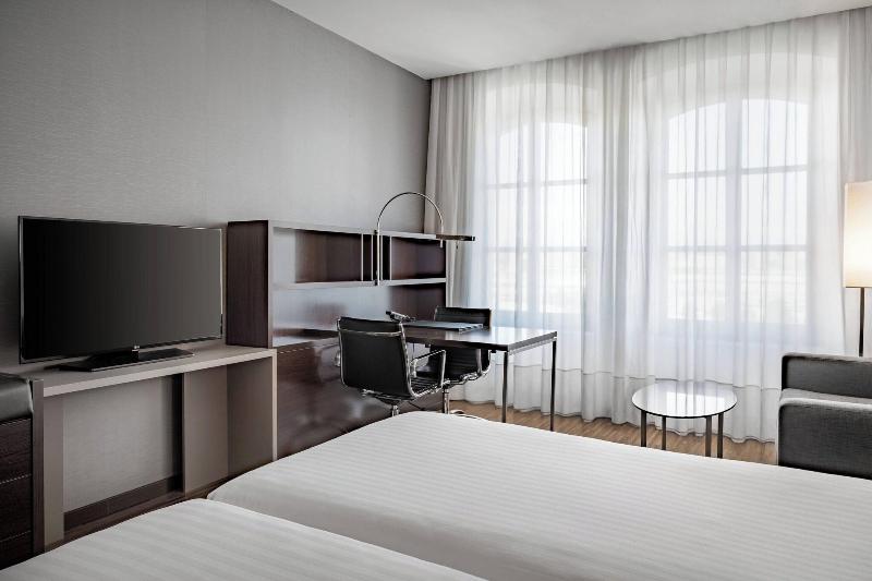 带大床的标准间, Ac Hotel Torino By Marriott