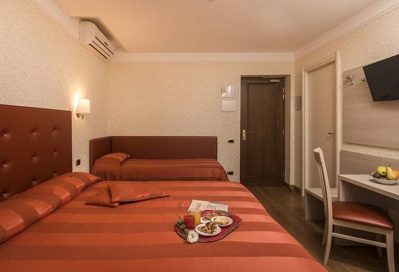 اتاق استاندارد چهار تخته, Villa Rosa
