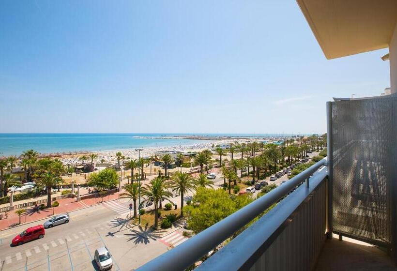 اتاق لوکس با تخت دو نفره بزرگ, Europa Beach Village
