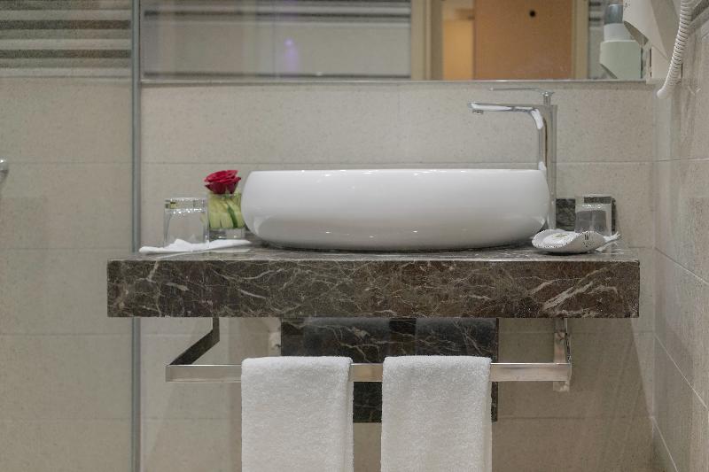 스위트 킹사이즈 침대, Holiday Inn Express & Suites Chicago Matteson By Ihg
