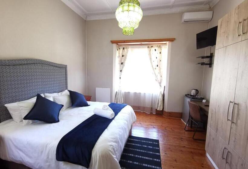 Люкс Deluxe Кровать Кинг, Lucolo Palace B&b Aliwal North