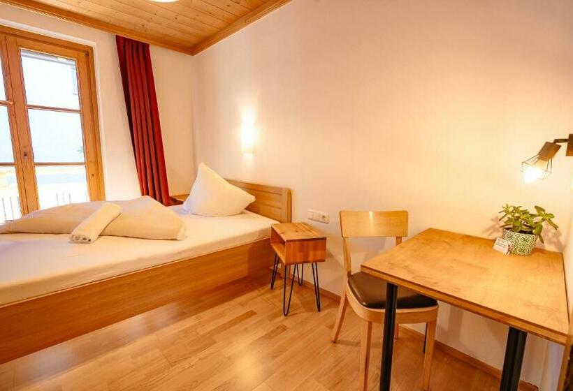 اتاق استاندارد یک نفره, Das Cityhouse