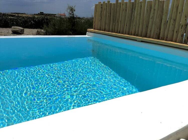 اتاق استاندارد, Aegean Hospitality